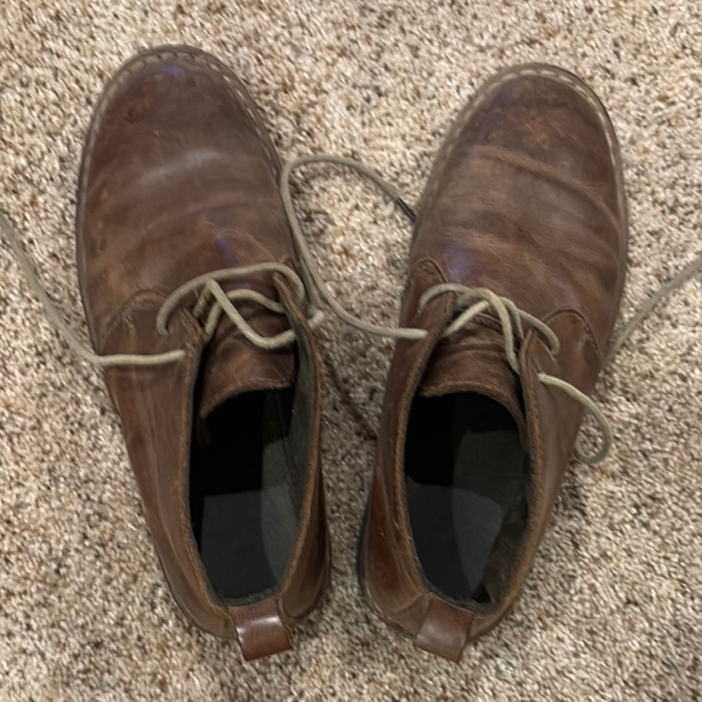 Source Unknown Brown Chukka Boots Suede Classic